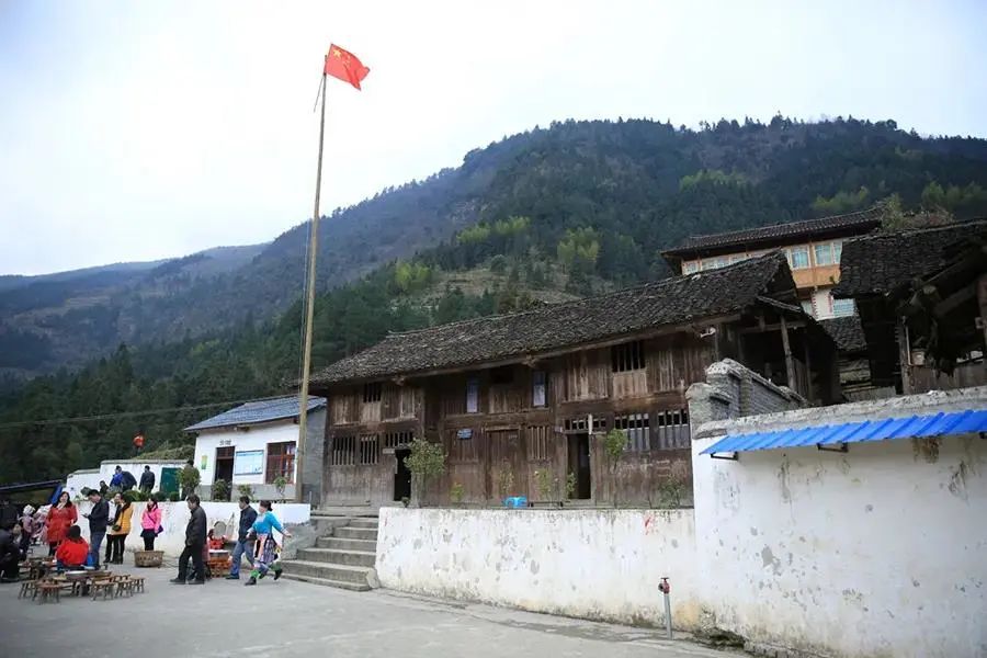 ��˹��(�й���)�ٷ���վ-Latest Platform